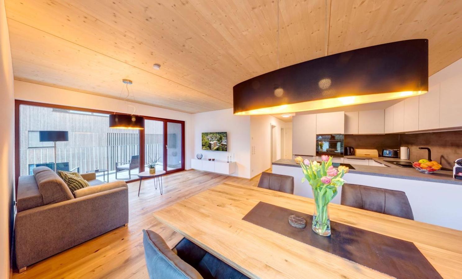Urban-Apartmenthaus Zwischen Berg Und See Dornbirn Exteriör bild